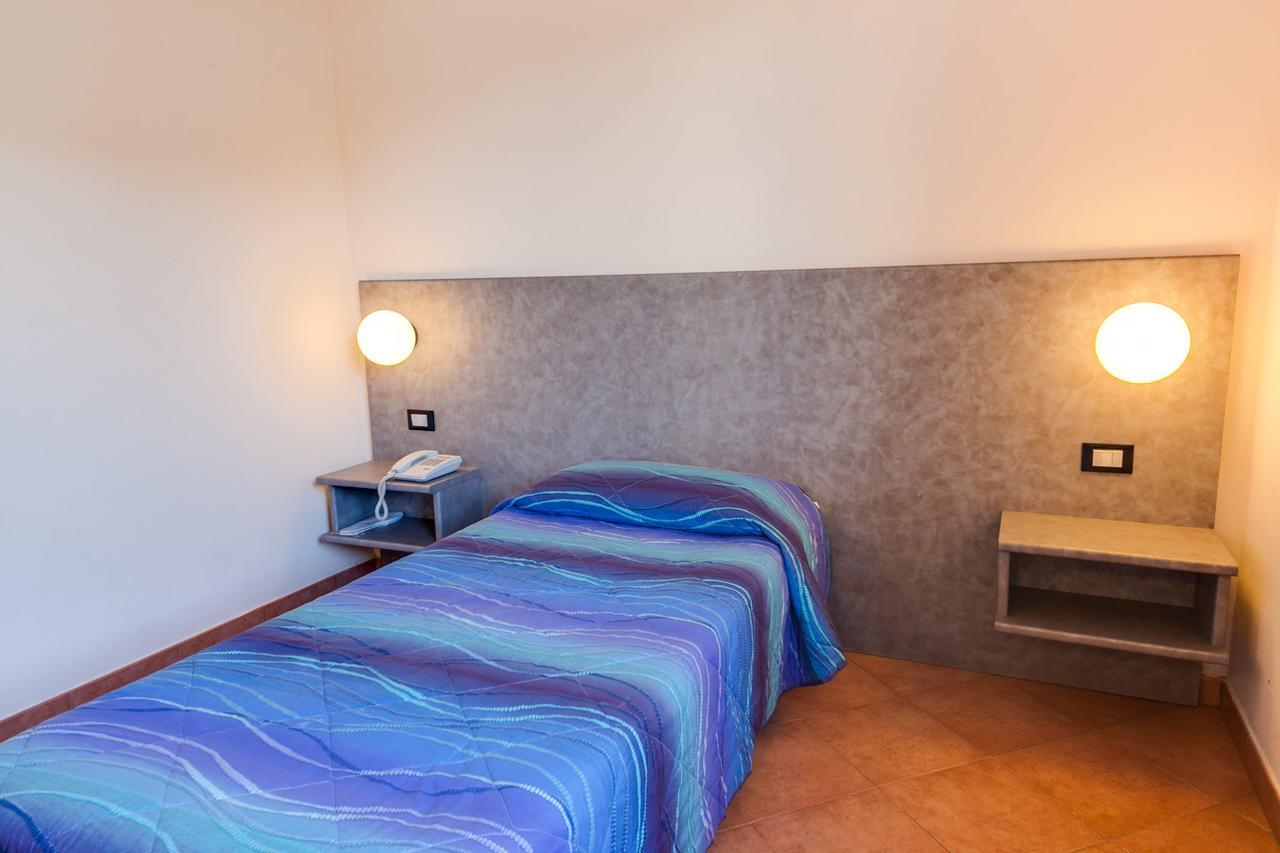 Autohotel Формелло Экстерьер фото